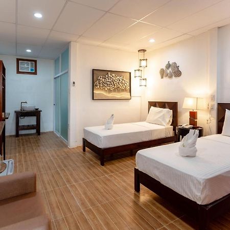 Madison Garden And Residences Panglao Exterior photo