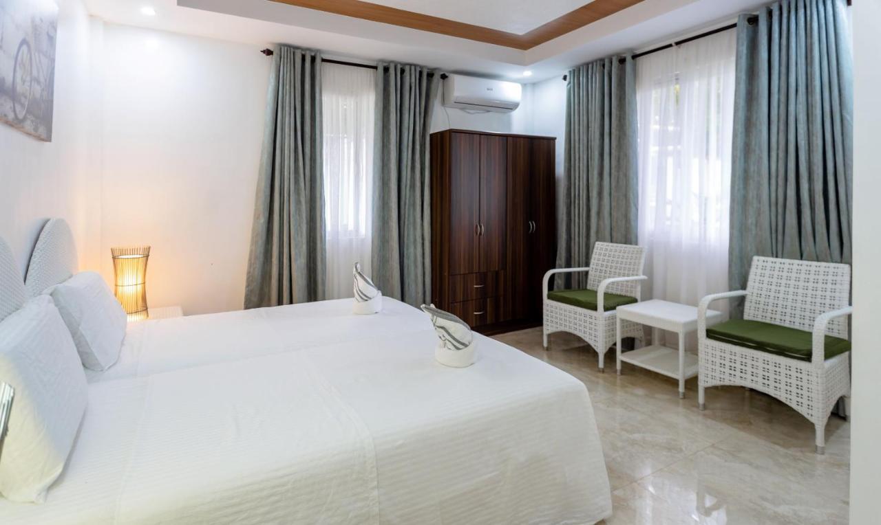Madison Garden And Residences Panglao Exterior photo