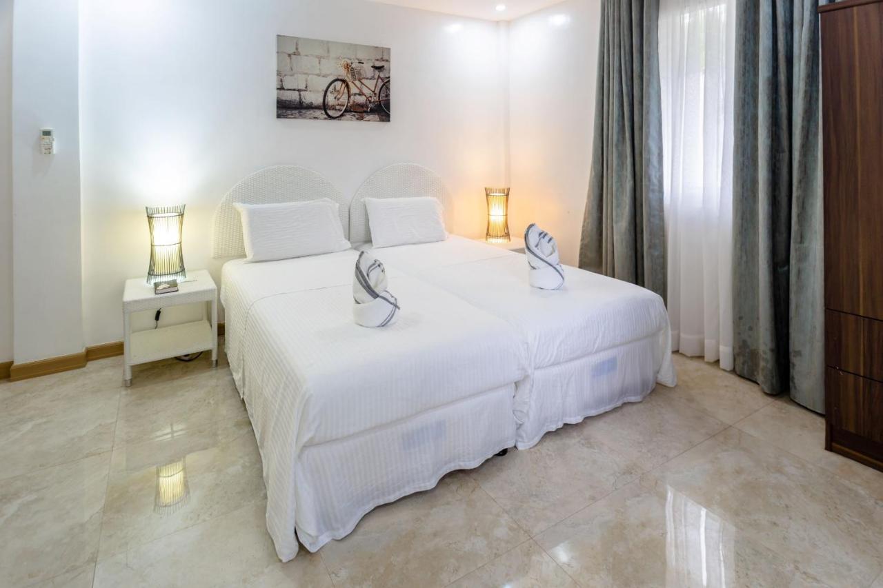 Madison Garden And Residences Panglao Exterior photo