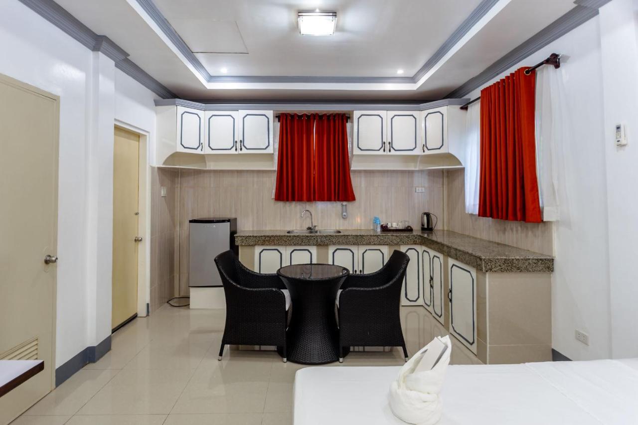 Madison Garden And Residences Panglao Exterior photo